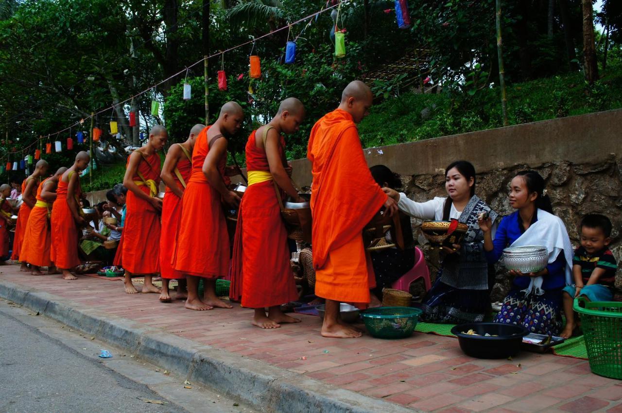 Khonesavane Hostel หลวงพระบาง ภายนอก รูปภาพ