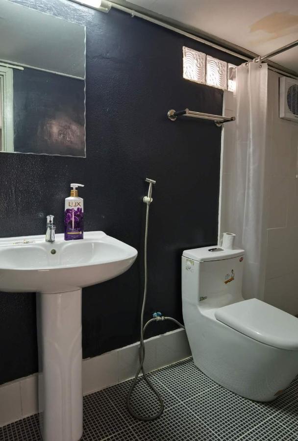 Khonesavane Hostel หลวงพระบาง ภายนอก รูปภาพ