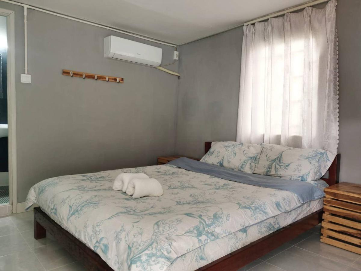 Khonesavane Hostel หลวงพระบาง ภายนอก รูปภาพ